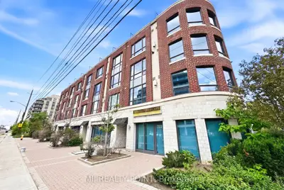 2 Maxwell Street 201, Toronto, On M3h 2s8