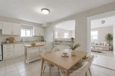 317 Oakwood Avenue 2nd Floor, Toronto, On M6e 2v3