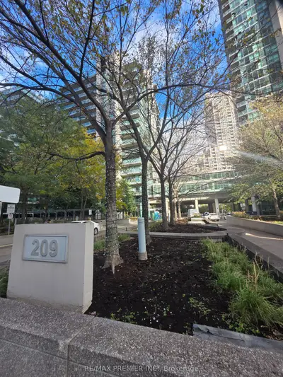 209 Fort York Boulevard 475, Toronto, On M5v 4a1