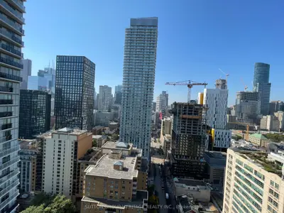 159 Dundas Street E 2509, Toronto, On M5b 1e4