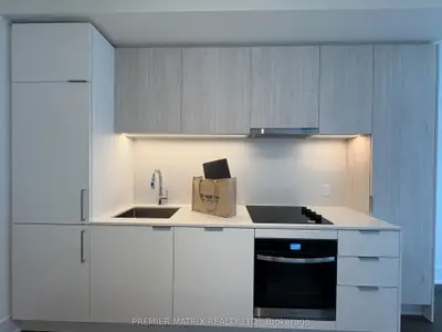 89 Church Street 4009, Toronto, On M5c 0b7