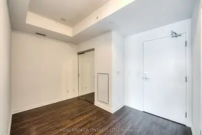 51 East Liberty Street 1809, Toronto, On M6k 3p8