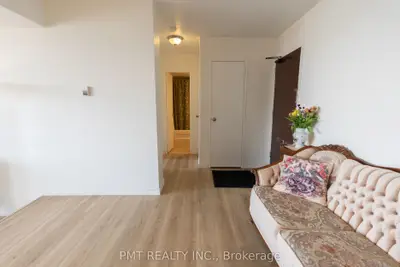 20 Forest Manor Road 1204, Toronto, On M2j 1m2