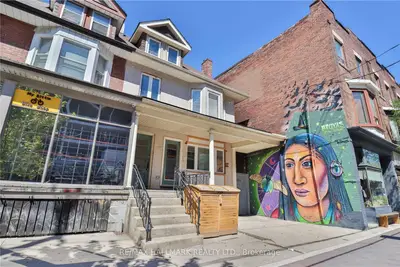 880 College Street 2nd Fl, Toronto, On M6h 1a3