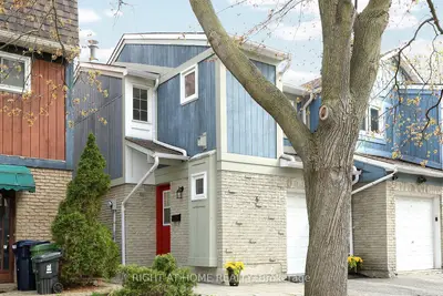 6 Snapdragon Drive, Toronto, On M2j 4x6