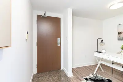 35 Mariner Terrace 5303, Toronto, On M5v 3v9