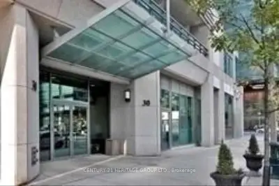 30 Grand Trunk Crescent 3109, Toronto, On M5j 3a4