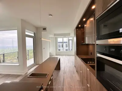 11 Yorkville Avenue 5504, Toronto, On M4w 0b7