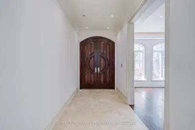330 Hillcrest Avenue, Toronto, On M2n 3p6