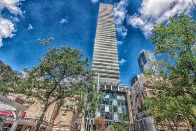 224 W King Street W 805, Toronto, On M5v 1h8