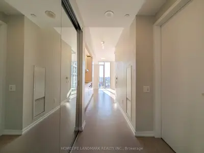 101 Peter Street 2910, Toronto, On M5v 0g6