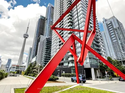 4k Spadina Avenue 1006, Toronto, On M5v 3y9