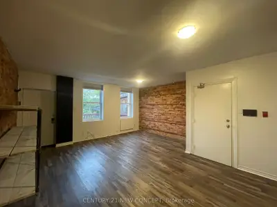 600 Bloor Street W 3, Toronto, On M6g 1k4