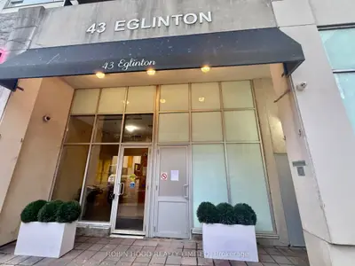 43 Eglinton Avenue E 701, Toronto, On M4p 1a2