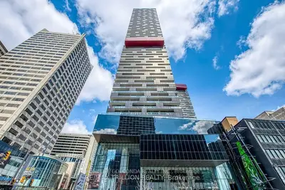 8 Eglinton Avenue E 3502, Toronto, On M4p 0c1