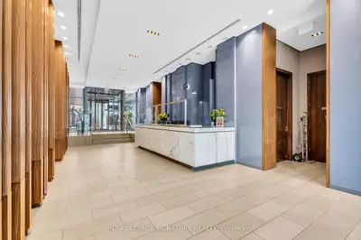 33 Lombard Street 316, Toronto, On M5c 3h8