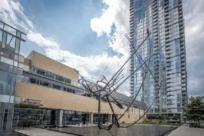 35 Mariner Terrace 1910, Toronto, On M5v 3v9