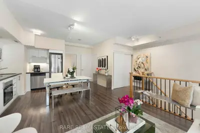 555 Wilson Avenue E113, Toronto, On M3h 0c5