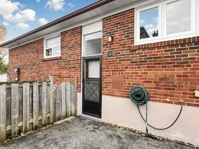 71 Clydesdale Drive Basement, Toronto, On M2j 3n3