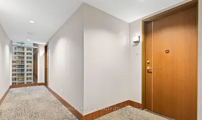 80 Queens Wharf Road 1612, Toronto, On M5v 0j3