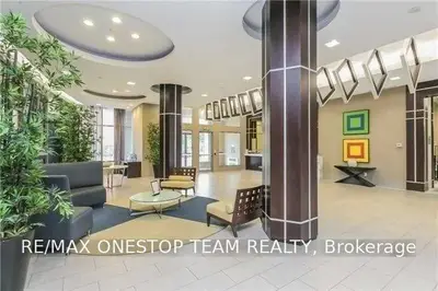 5793 Yonge Street 1803, Toronto, On M2m 0a9