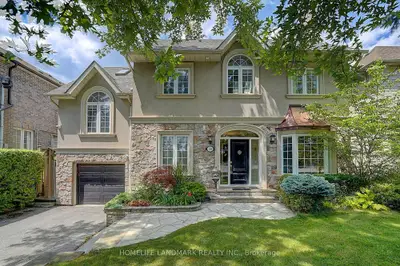 108 Empress Avenue, Toronto, On M2n 3t6