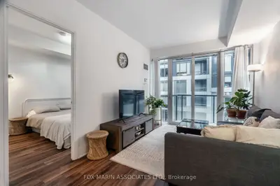 560 Front Street W 807, Toronto, On M5v 1c1