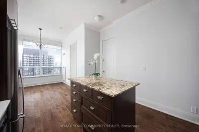 500 Sherbourne Street 3103, Toronto, On M4x 1l1