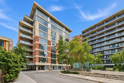 19 Brant Street 509, Toronto, On M5v 2l2