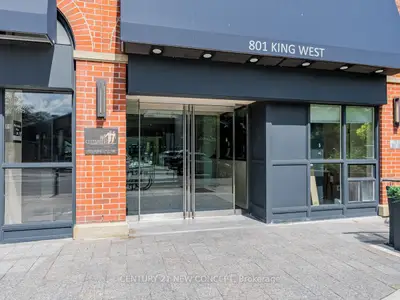 801 King Street W 902, Toronto, On M5v 3c9