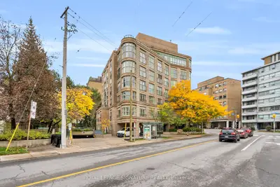 800 Spadina Road 301, Toronto, On M5p 3n2