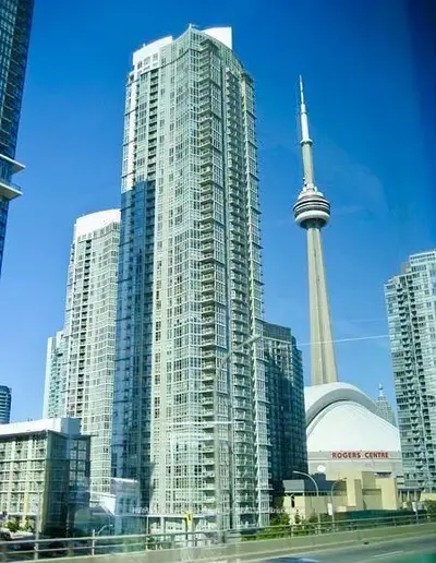 35 Mariner Terrace 5205, Toronto, On M5v 3v9