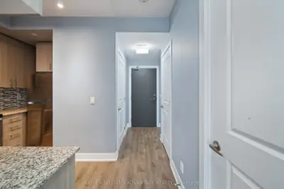 68 Merton Street 710, Toronto, On M4s 0a7