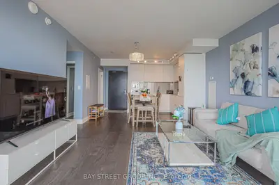 955 Bay Street E 3506, Toronto, On M5s 2a2