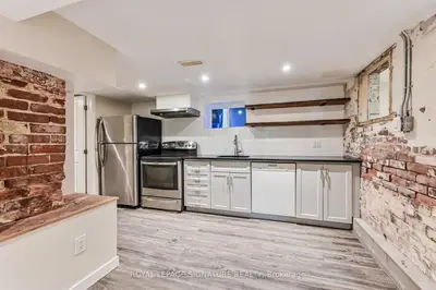147 Gloucester Grove Lower, Toronto, On M6c 2a9