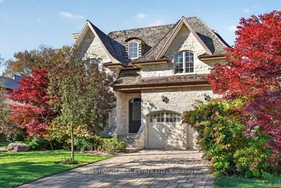 110 Munro Boulevard, Toronto, On M2p 1c6
