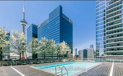 55 Bremner Boulevard 2811, Toronto, On M5j 0a6
