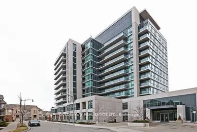 35 Brian Peck Crescent 526, Toronto, On M4g 0a5