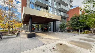 25 Cole Street 322, Toronto, On M5a 4m3