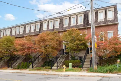 2b Alcina Avenue, Toronto, On M6g 2e8