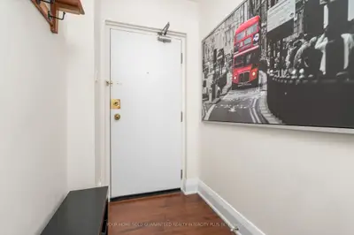 114 Vaughan Road 202, Toronto, On M6c 2m1