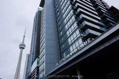 4k Spadina Avenue 1512, Toronto, On M5v 3y9