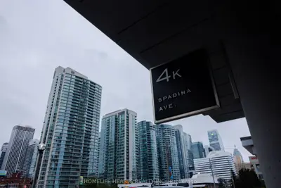 4k Spadina Avenue 1512, Toronto, On M5v 3y9