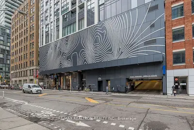 87 Peter Street 3910, Toronto, On M5v 2g4