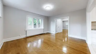 107 Lawrence Crescent, Toronto, On M4n 1n5