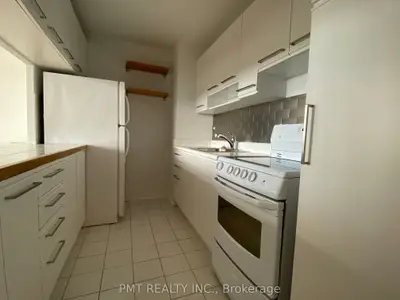 580 Christie Street 606, Toronto, On M6g 3e3