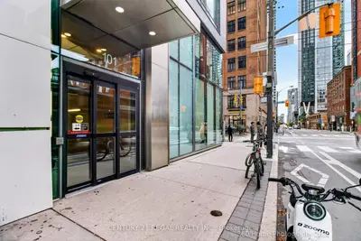 101 Peter Street 2011, Toronto, On M5v 0g6