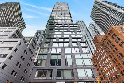 101 Peter Street 2011, Toronto, On M5v 0g6