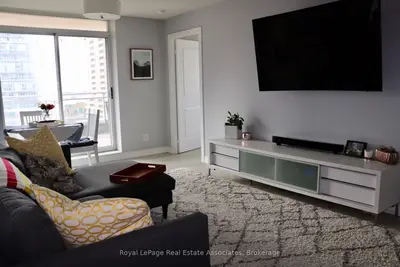 50 Lynn Williams Street 1004, Toronto, On M6k 3r9