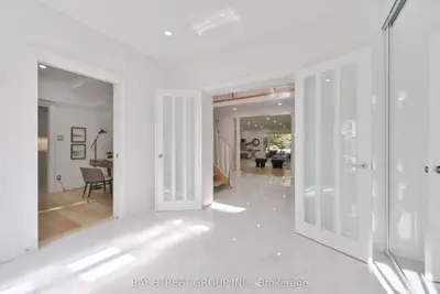 50 Owen Boulevard, Toronto, On M2p 1e9